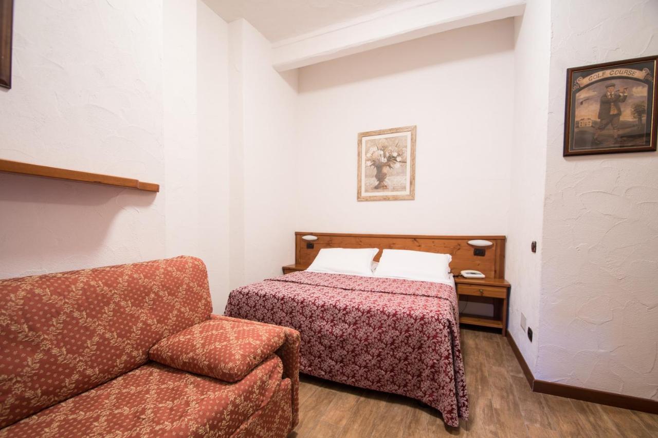 Limone Palace Aparthotel Лимоне Пиемонте Екстериор снимка