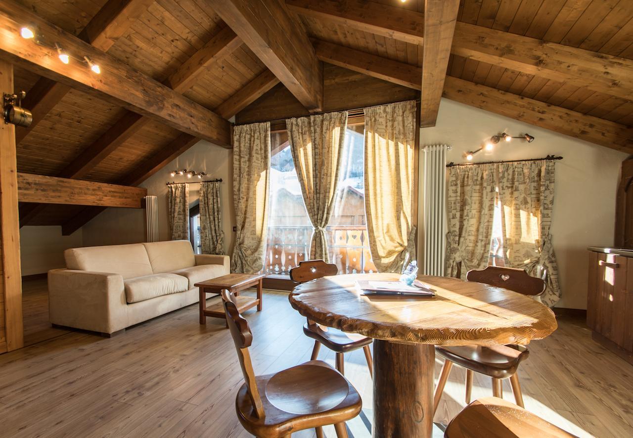 Limone Palace Aparthotel Лимоне Пиемонте Екстериор снимка