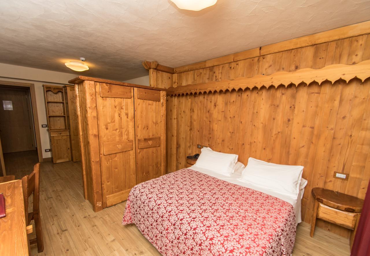Limone Palace Aparthotel Лимоне Пиемонте Екстериор снимка