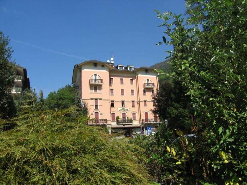 Limone Palace Aparthotel Лимоне Пиемонте Екстериор снимка