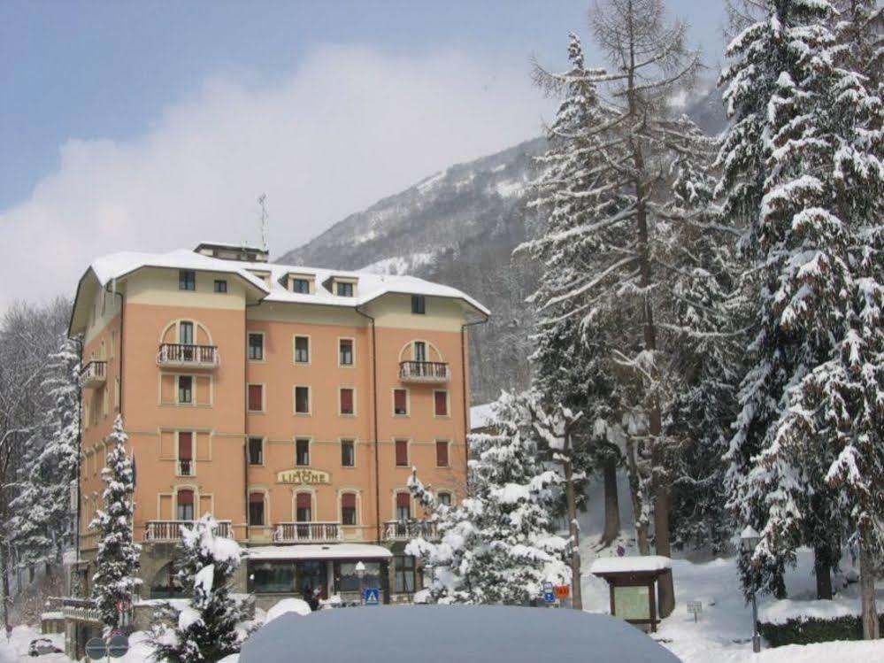 Limone Palace Aparthotel Лимоне Пиемонте Екстериор снимка