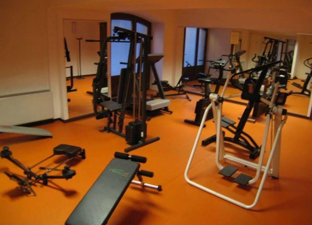Limone Palace Aparthotel Лимоне Пиемонте Екстериор снимка